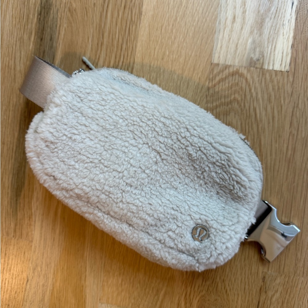 lululemon athletica White Sherpa Crossbody Bag